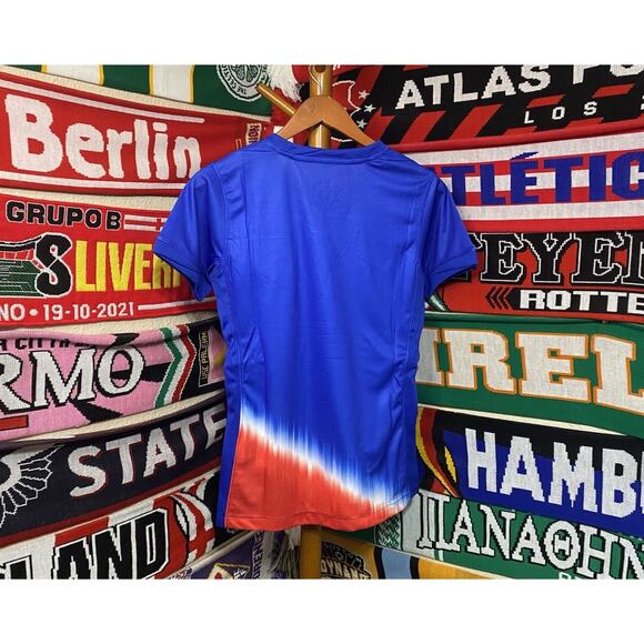 USA Soccer | Women’s Medium Jersey - Picture 7 of 7
